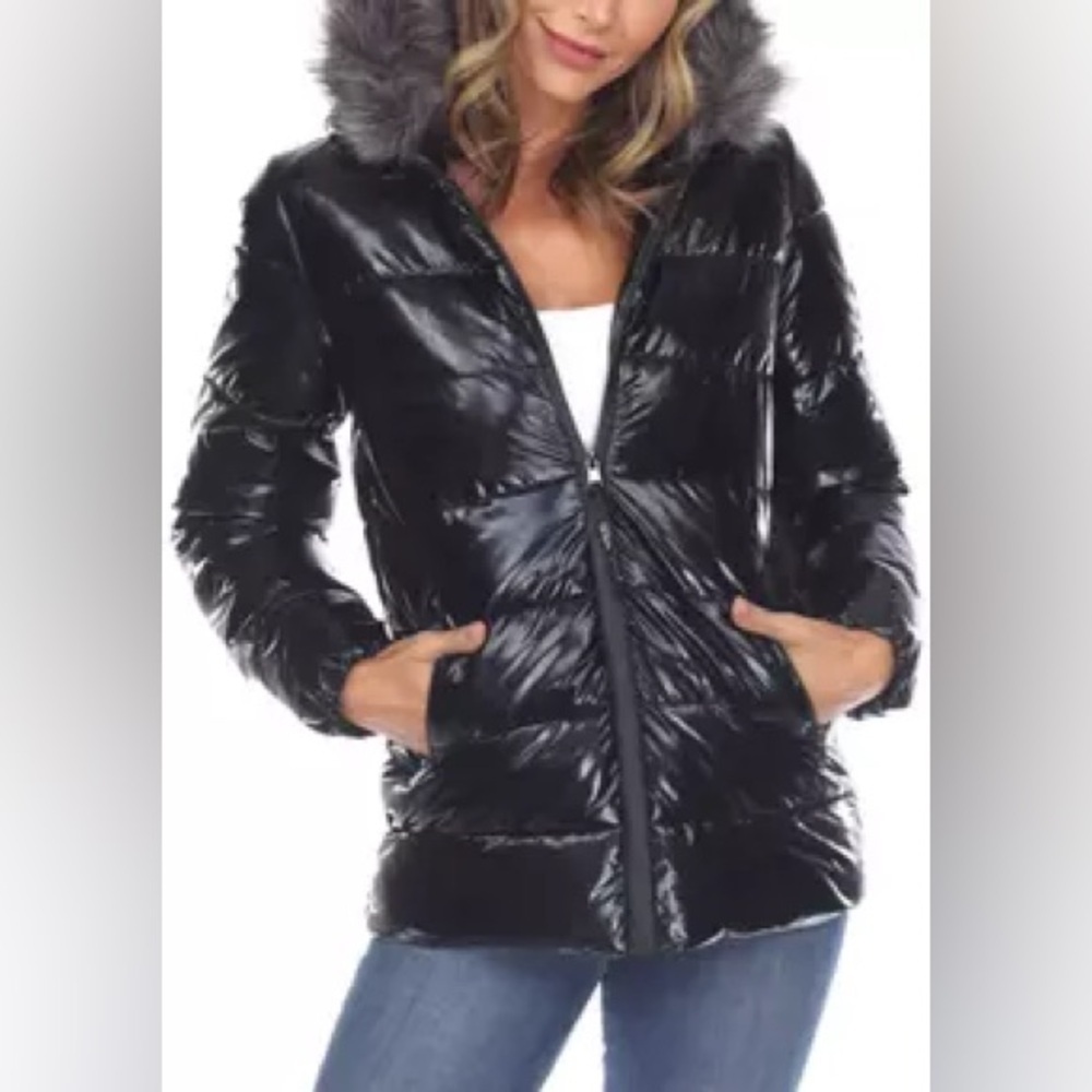 White Mark Hooded Puffer Coat